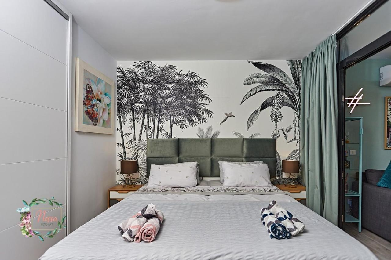 Апартаменты Parrot'S House- Yumbo Center Плайя-дель-Инглес Экстерьер фото
